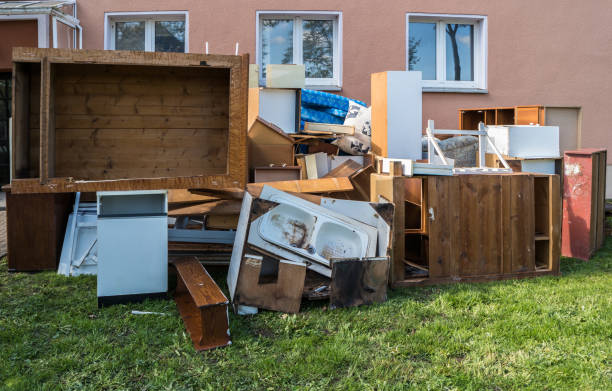 Best Attic Cleanout Services  in Dilkon, AZ